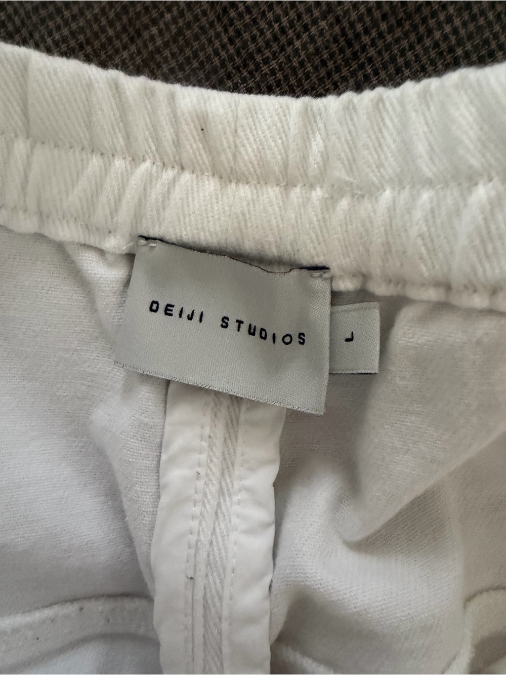 Square Pocket Straight-Leg Pants — White - Picture 7 of 9